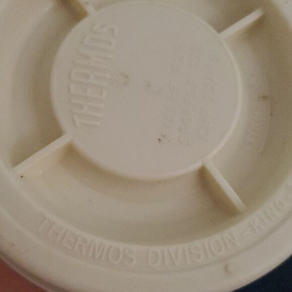 Thermos Nestlé Rich'n Creamy Hot Cocoa Mix Thermos Stopper Cup 14 oz. VINTAGE - Picture 9 of 9